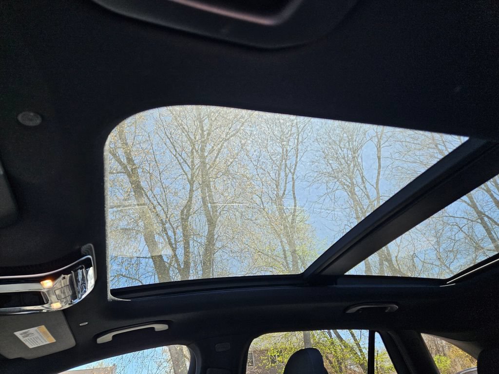 New 2026 Mercedes-Benz GLC 300 4MATIC image 18