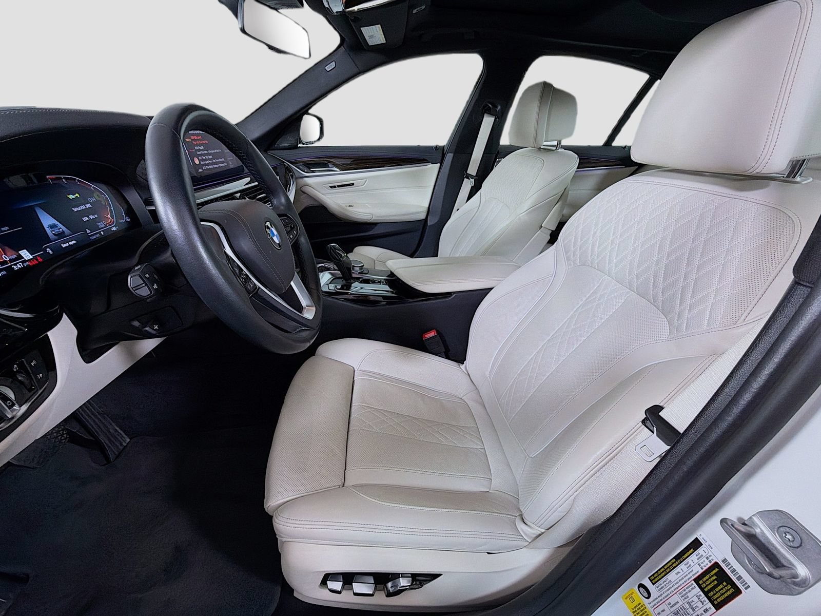 Used 2023 BMW 540i w/ Premium Package RWD image 12