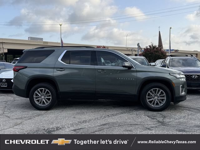 Used 2022 Chevrolet Traverse LT FWD image 5