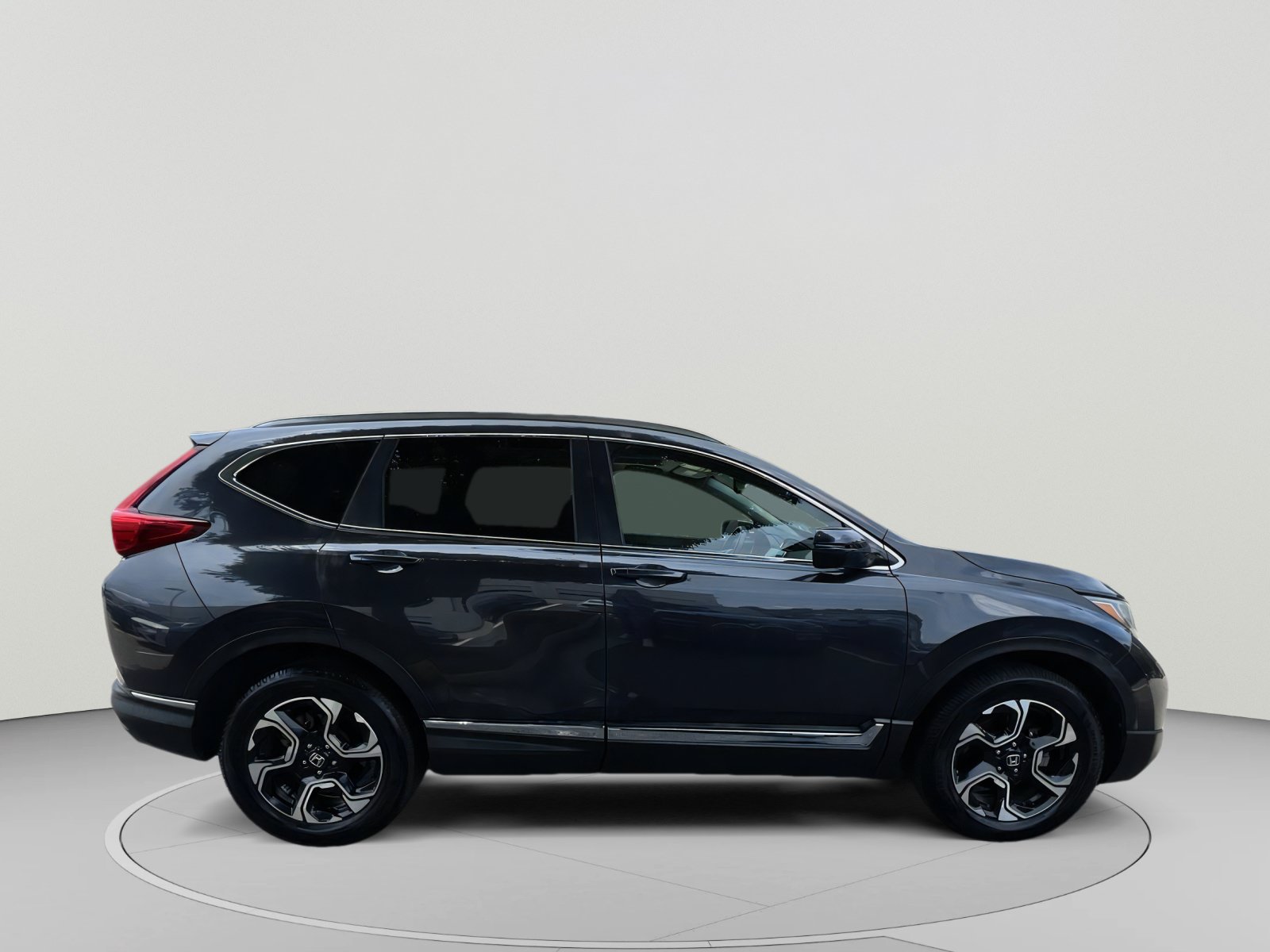 Used 2018 Honda CR-V Touring image 10