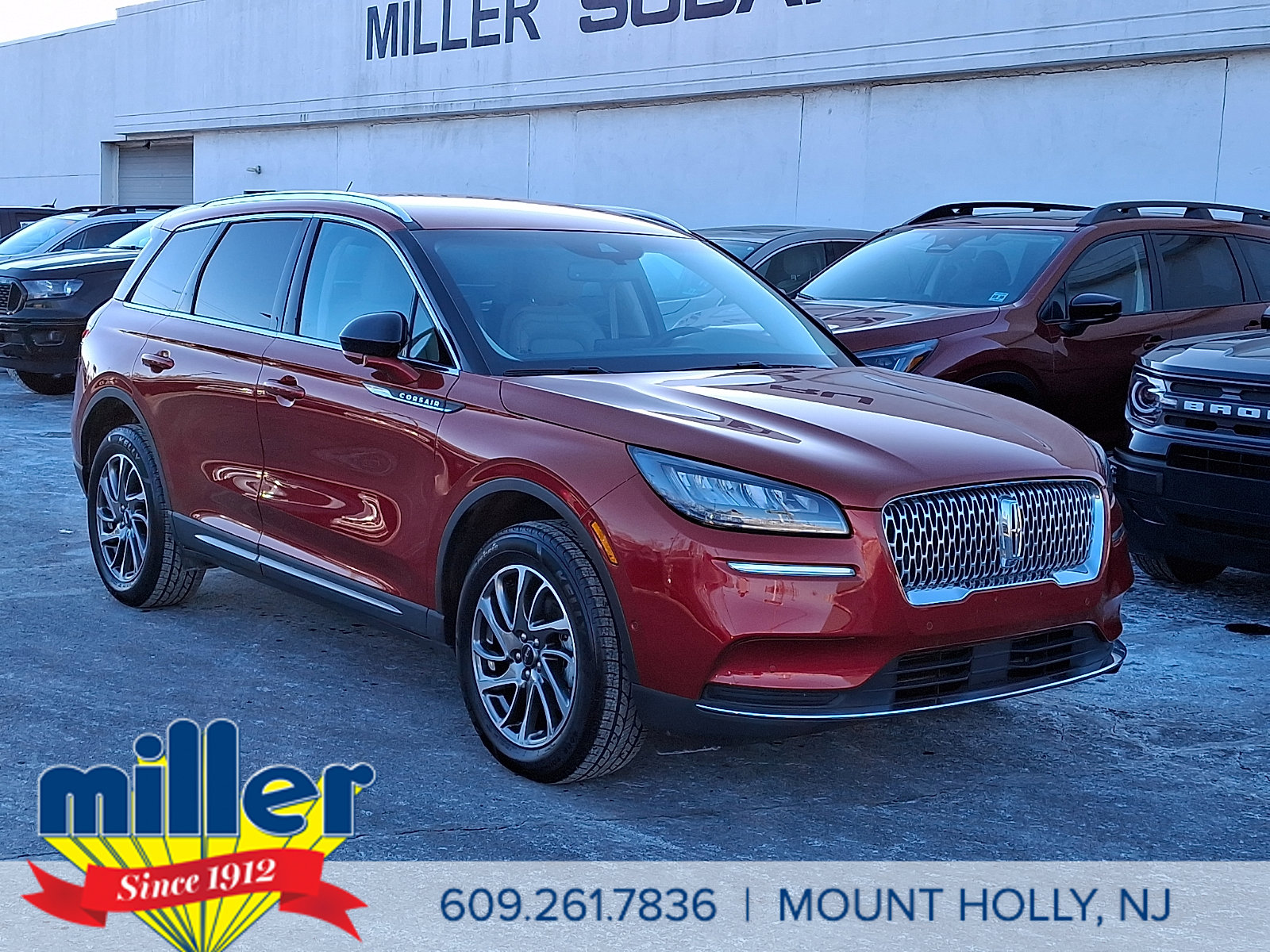 Certified 2022 Lincoln Corsair AWD w/ Equipment Group 101A image 1