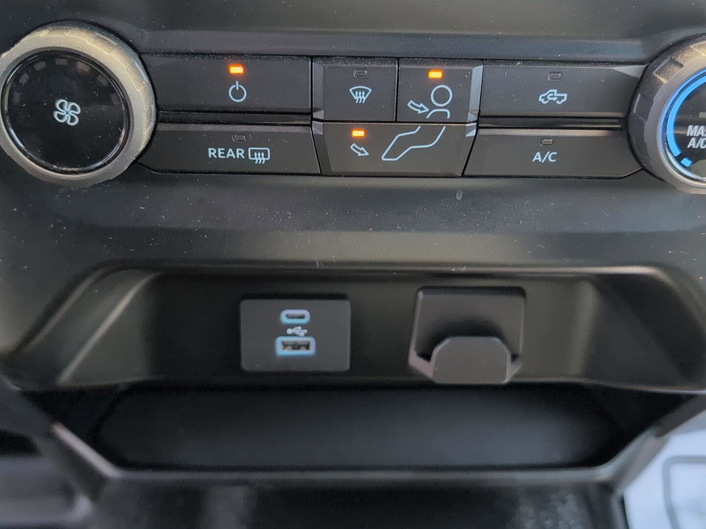 Used 2023 Ford F150 XLT image 28