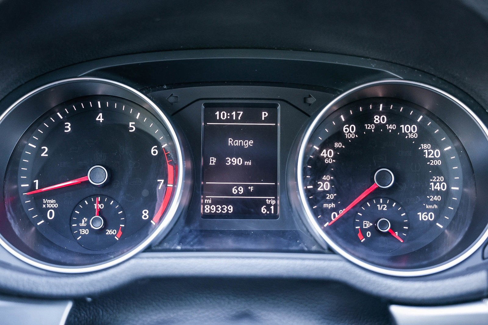 Used 2018 Volkswagen Passat 2.0T R-Line image 22