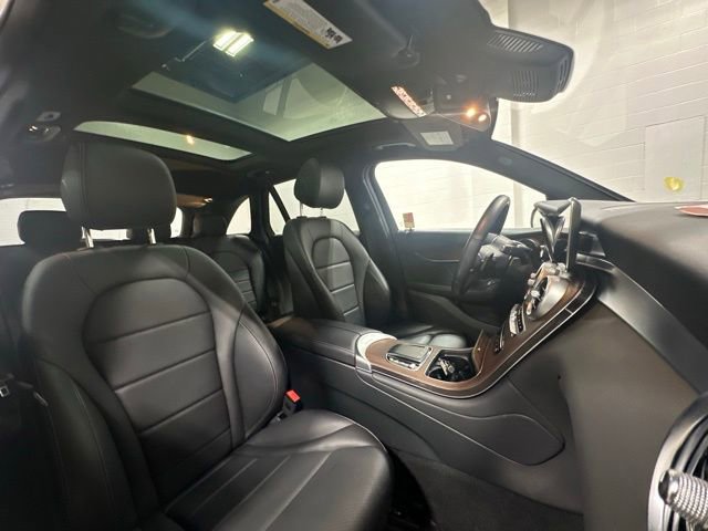 Certified 2022 Mercedes-Benz GLC 300 4MATIC image 16