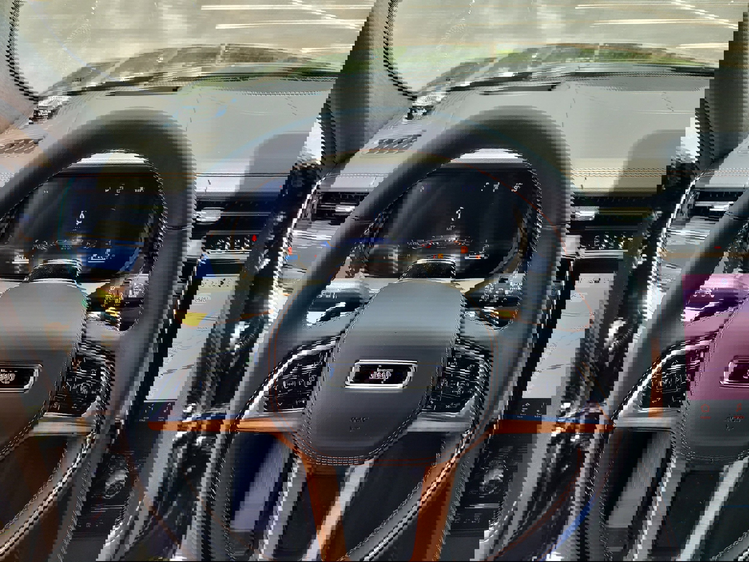 New 2025 Jeep Grand Cherokee L Summit image 21