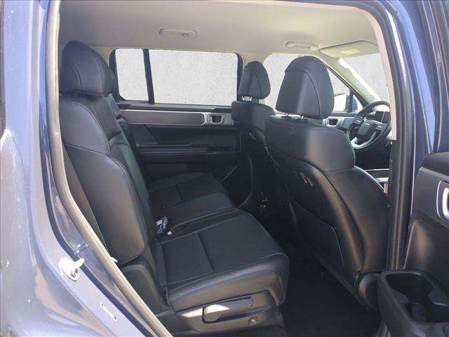 Used 2026 Hyundai Santa Fe SEL FWD image 19