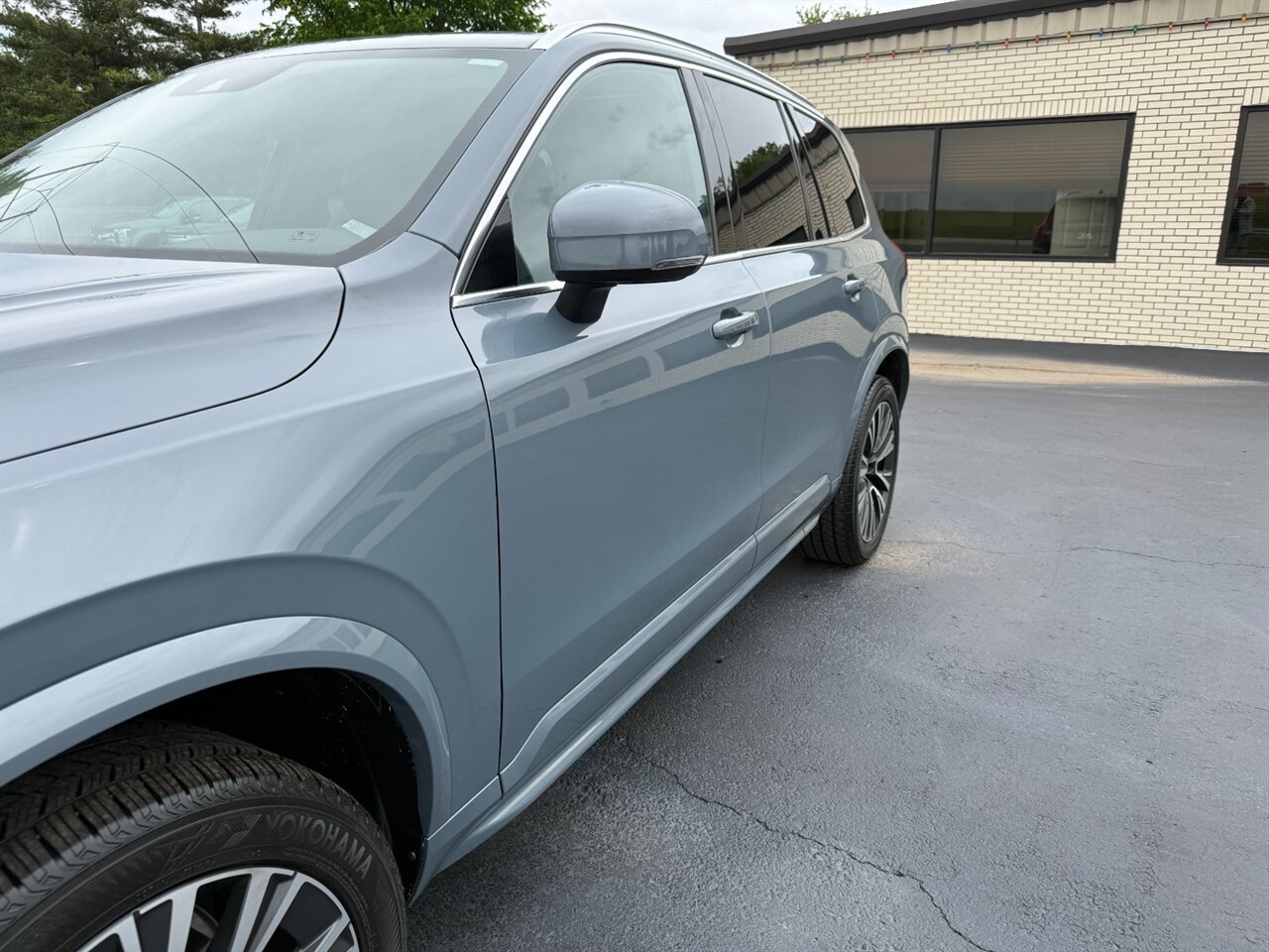 Used 2020 Volvo XC90 T5 Momentum w/ Protection Package Premier AWD/4WD image 33