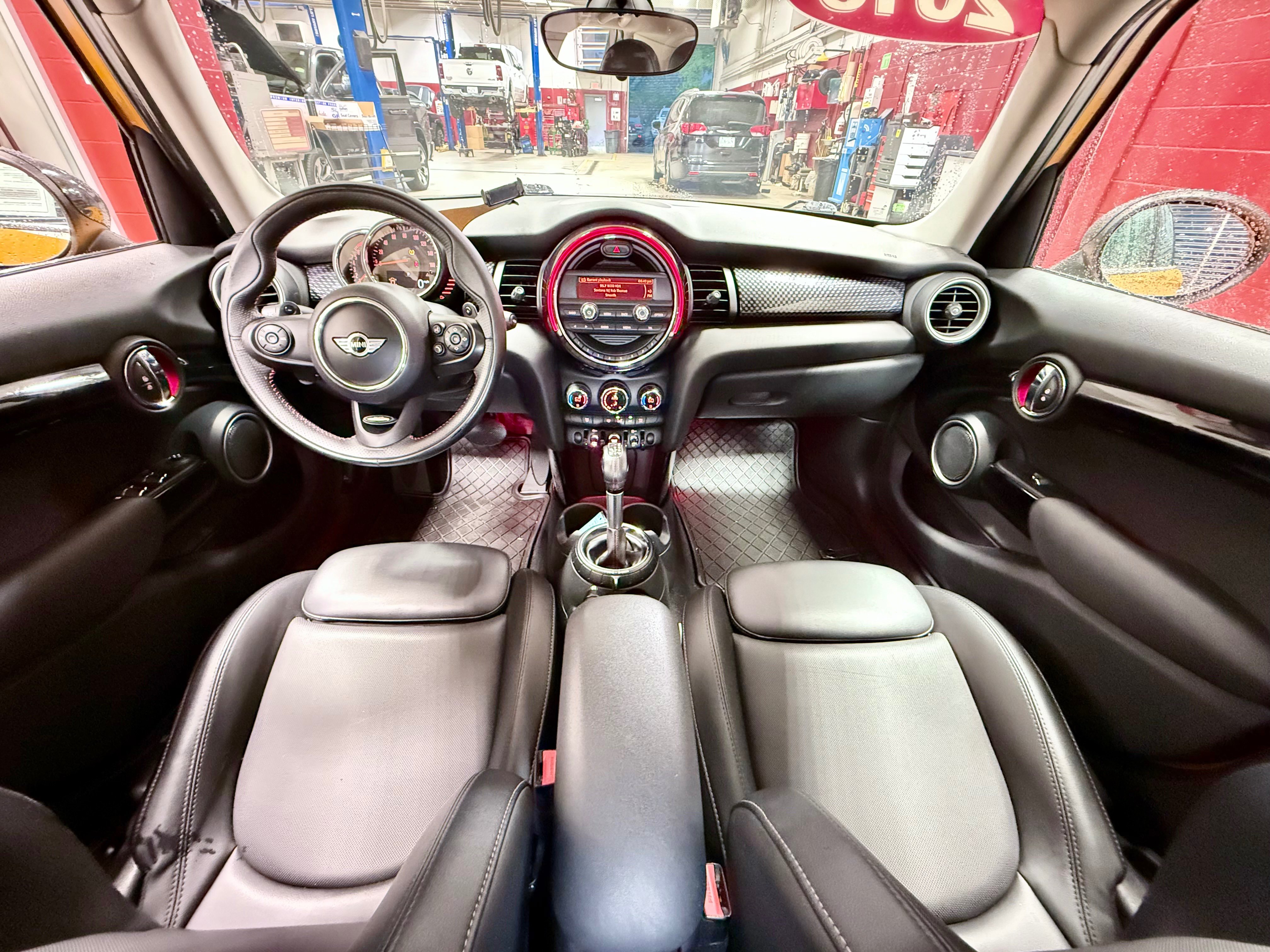 Used 2015 MINI Cooper S FWD image 19
