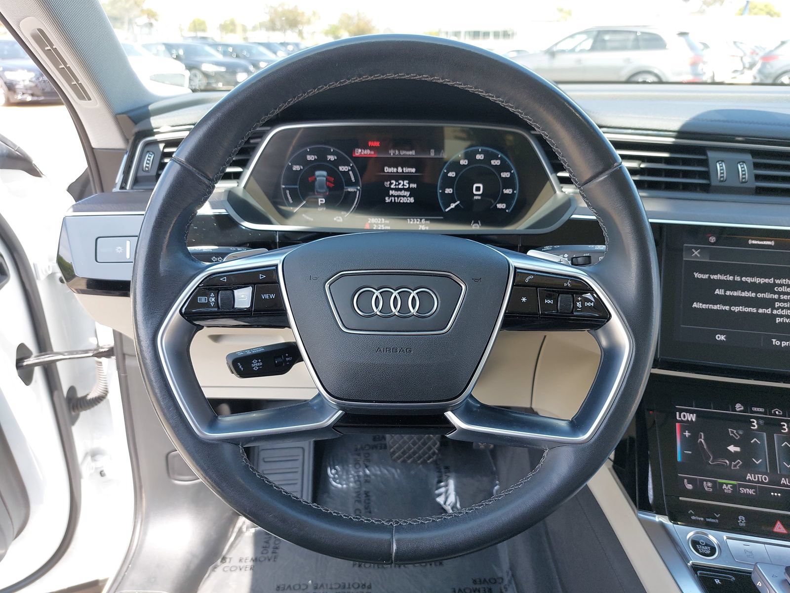 Used 2024 Audi Q8 e-tron Premium Plus w/ Premium Plus Package AWD/4WD image 19