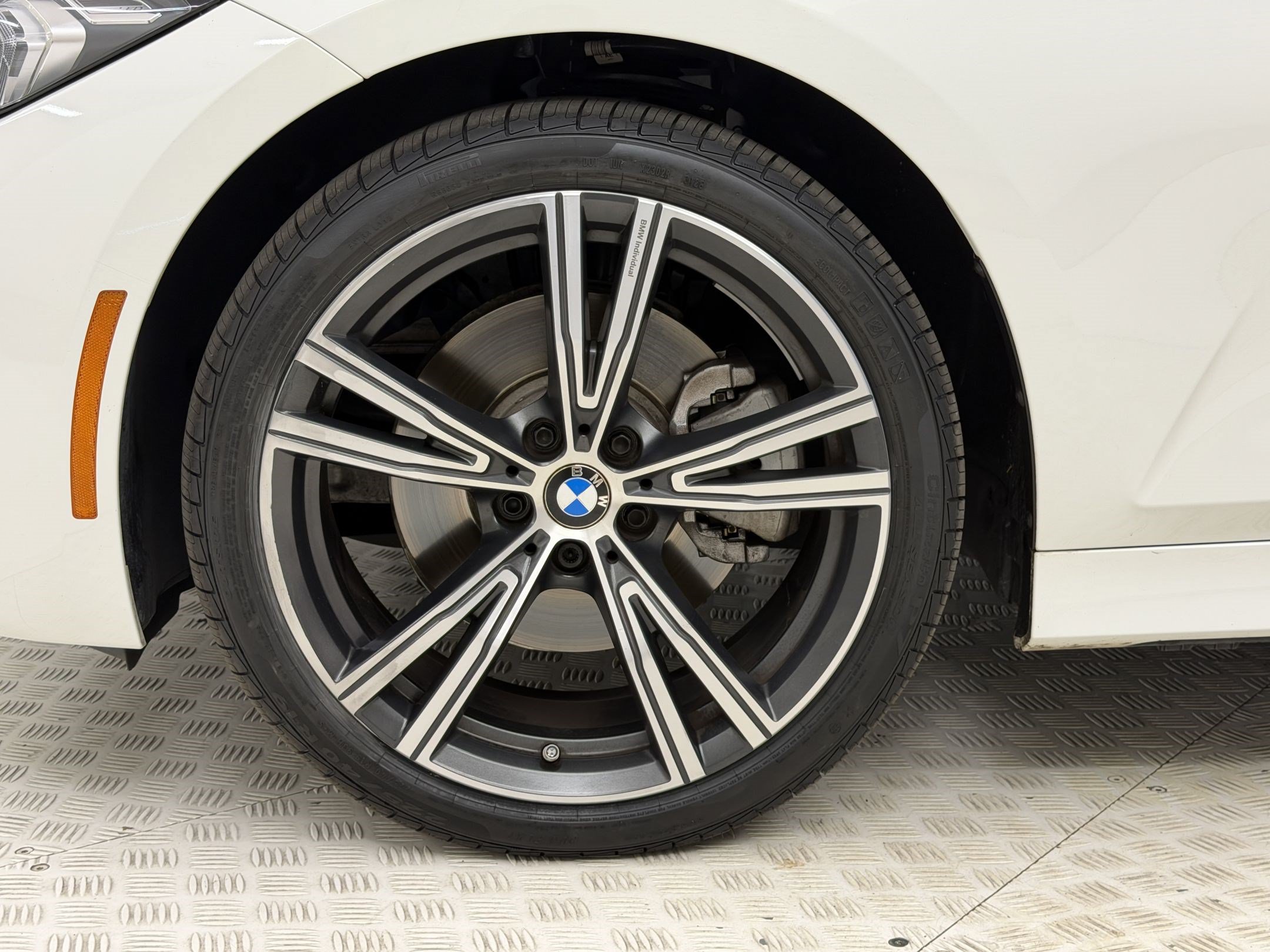 Certified 2024 BMW 330i Sedan w/ Convenience Package RWD image 13