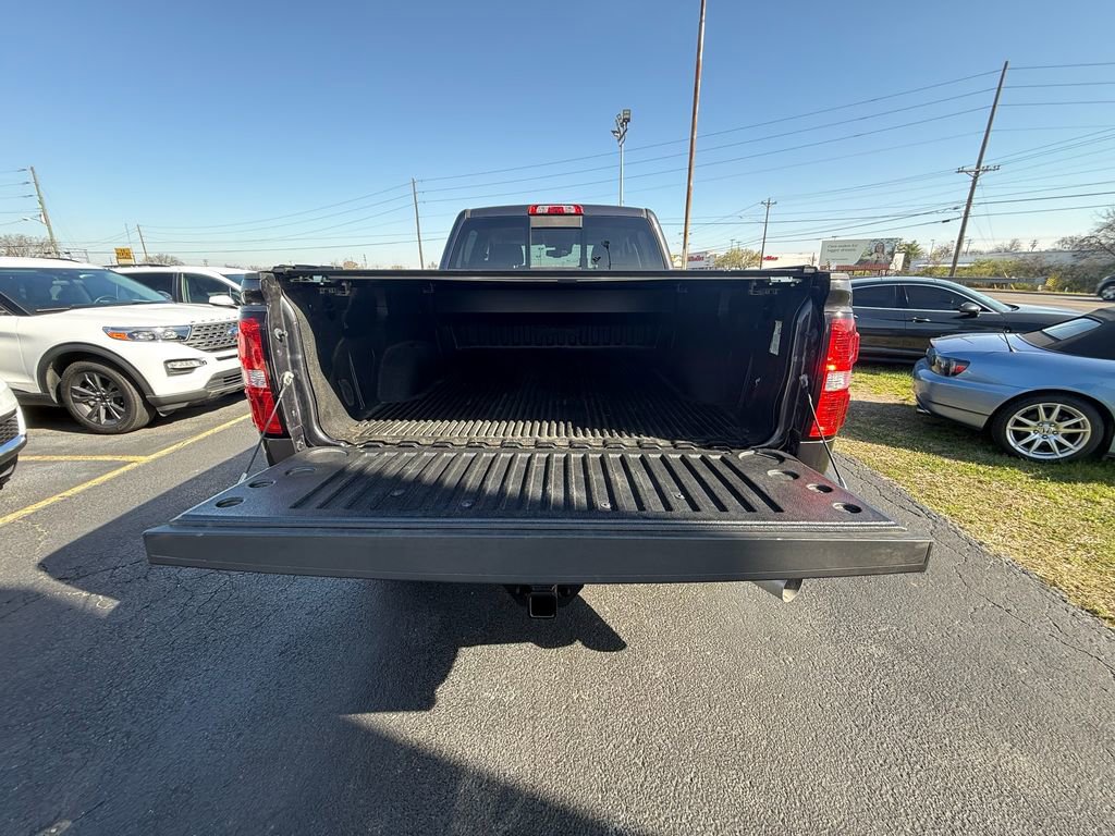 Used 2016 GMC Sierra 2500 SLT w/ Duramax Plus Package image 5