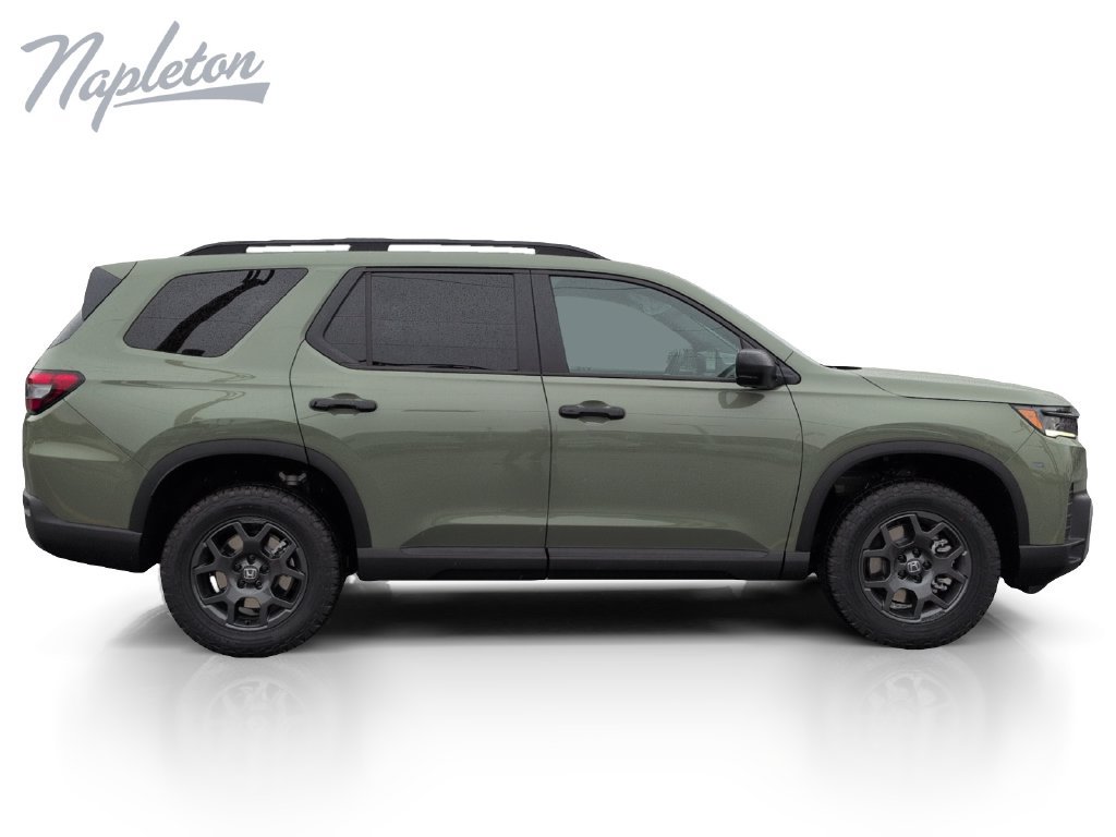 New 2026 Honda Pilot TrailSport image 7