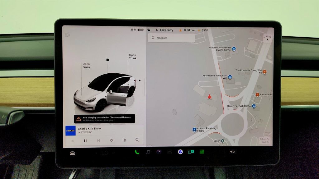 Used 2023 Tesla Model Y Long Range image 22