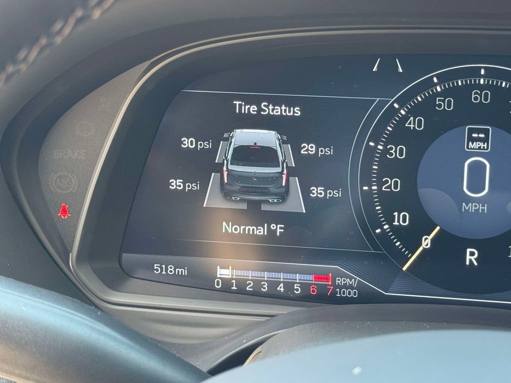 Used 2025 Cadillac CT4 V RWD image 5