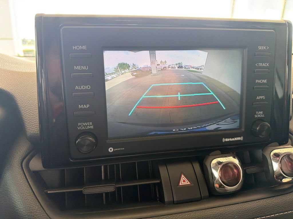 Used 2021 Toyota RAV4 XLE FWD image 13