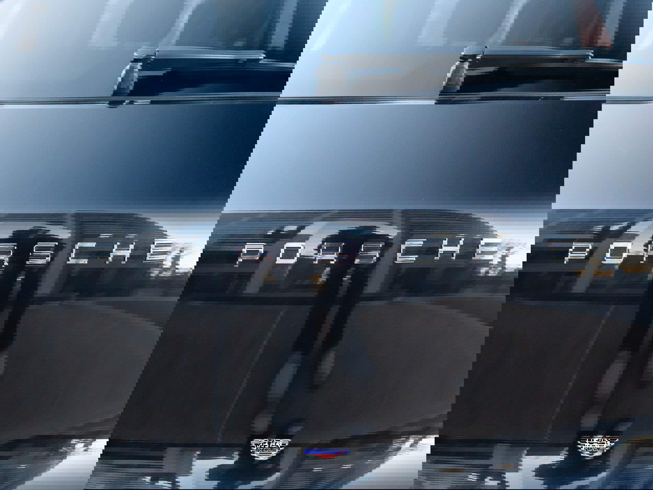 Used 2018 Porsche Macan Sport Edition image 45