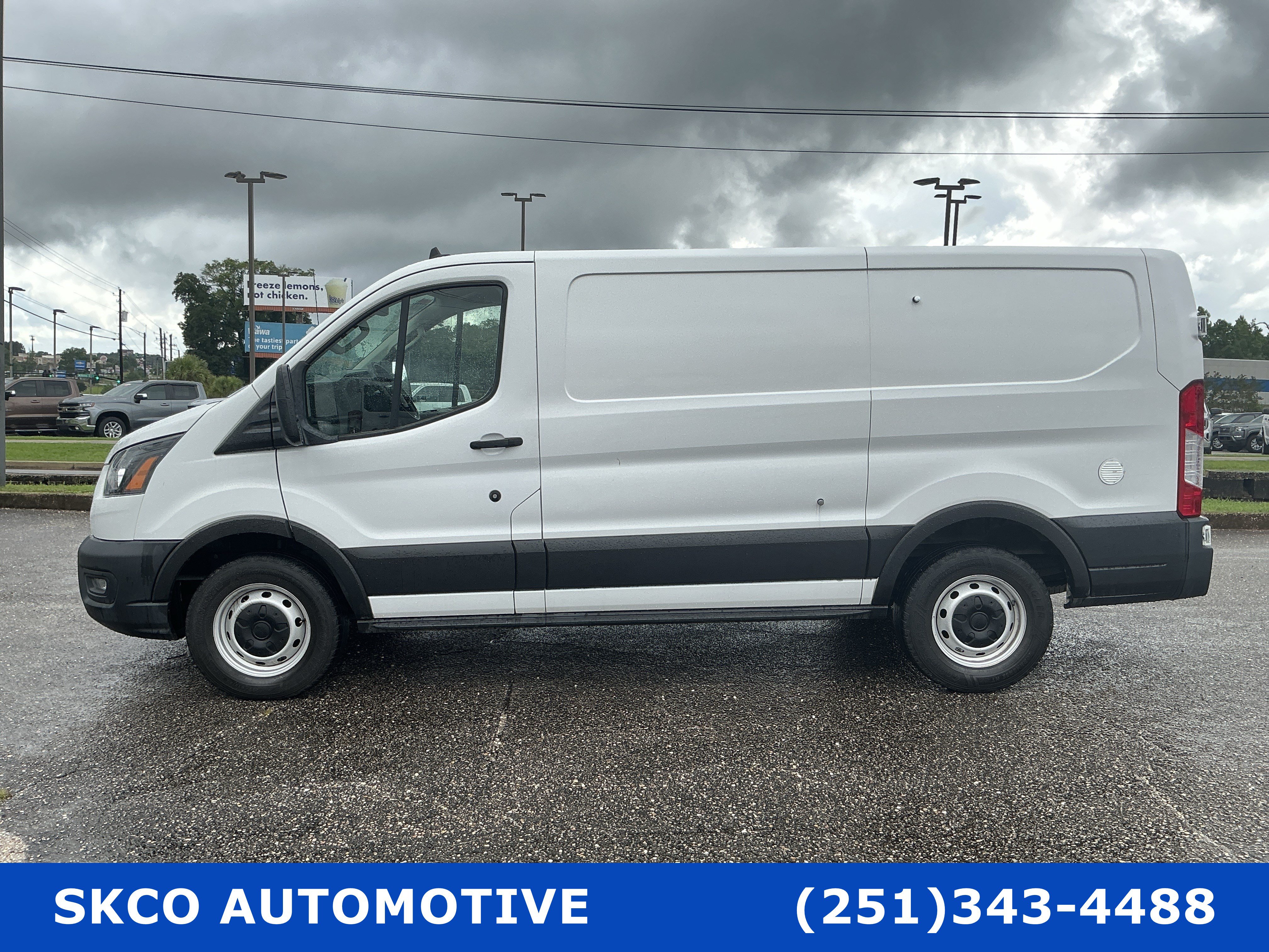 Used 2020 Ford Transit 250 Low Roof w/ Upfitter Package RWD image 2