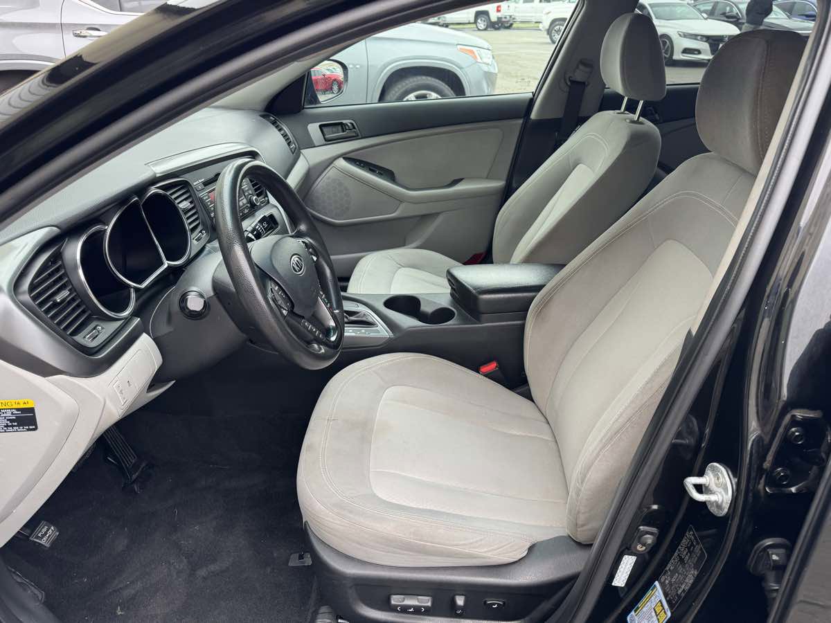 Used 2011 Kia Optima LX w/ Convenience Pkg image 20