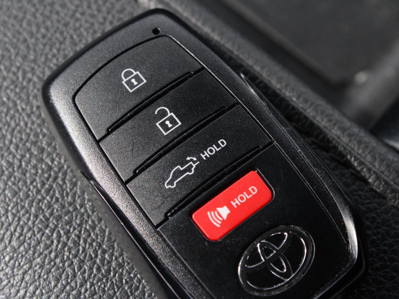 Used 2025 Toyota Tundra Limited w/ Nightshade Package AWD/4WD image 14