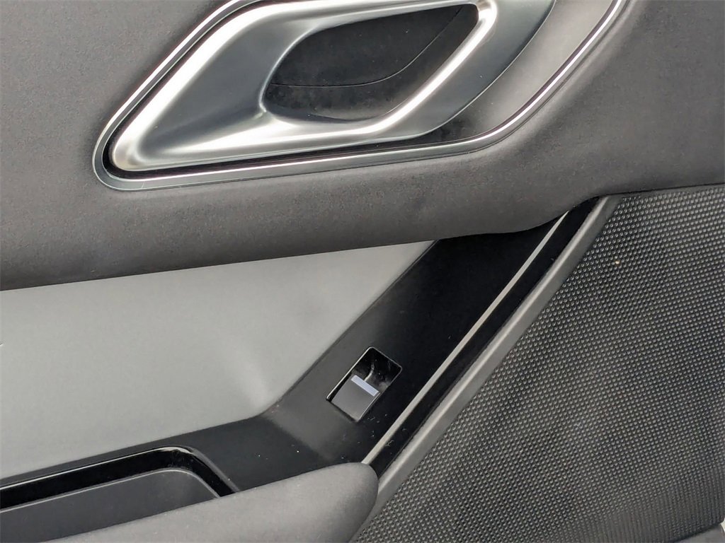 Used 2024 Land Rover Range Rover Velar S image 26
