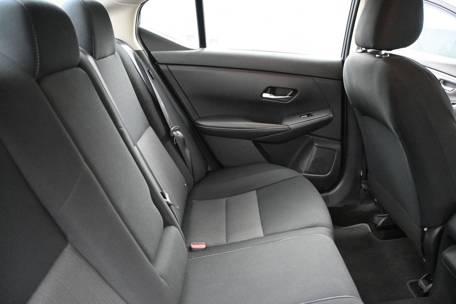 Used 2022 Nissan Sentra SV w/ All-Weather Package FWD image 21