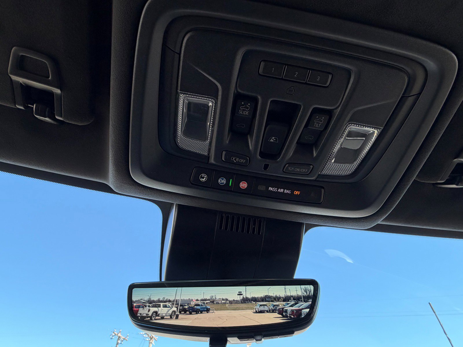 New 2026 GMC Sierra 2500 AT4X w/ LPO, Black Badging Package image 23