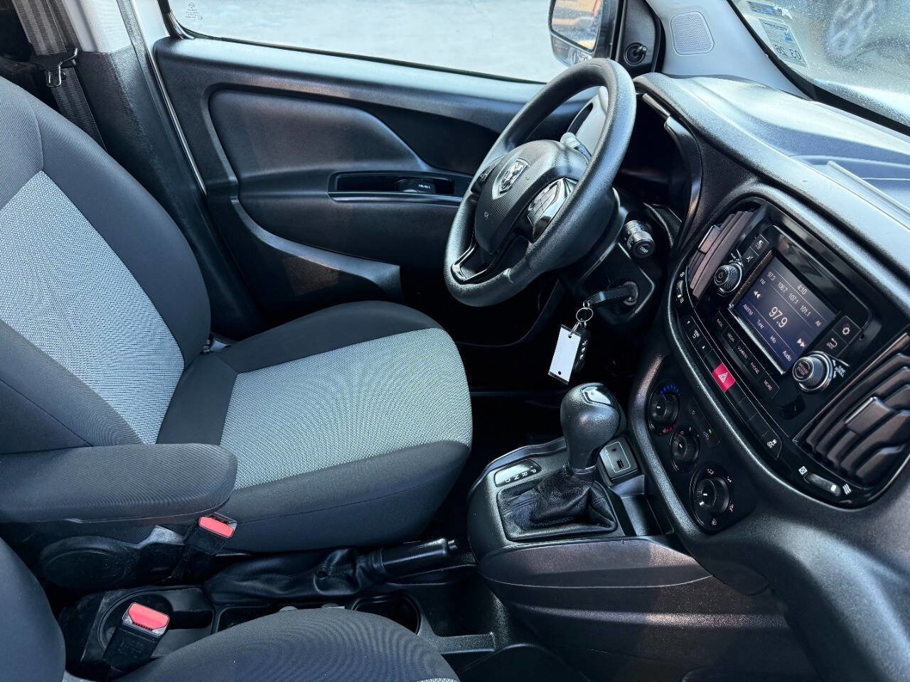 Used 2019 RAM ProMaster City Tradesman FWD image 10