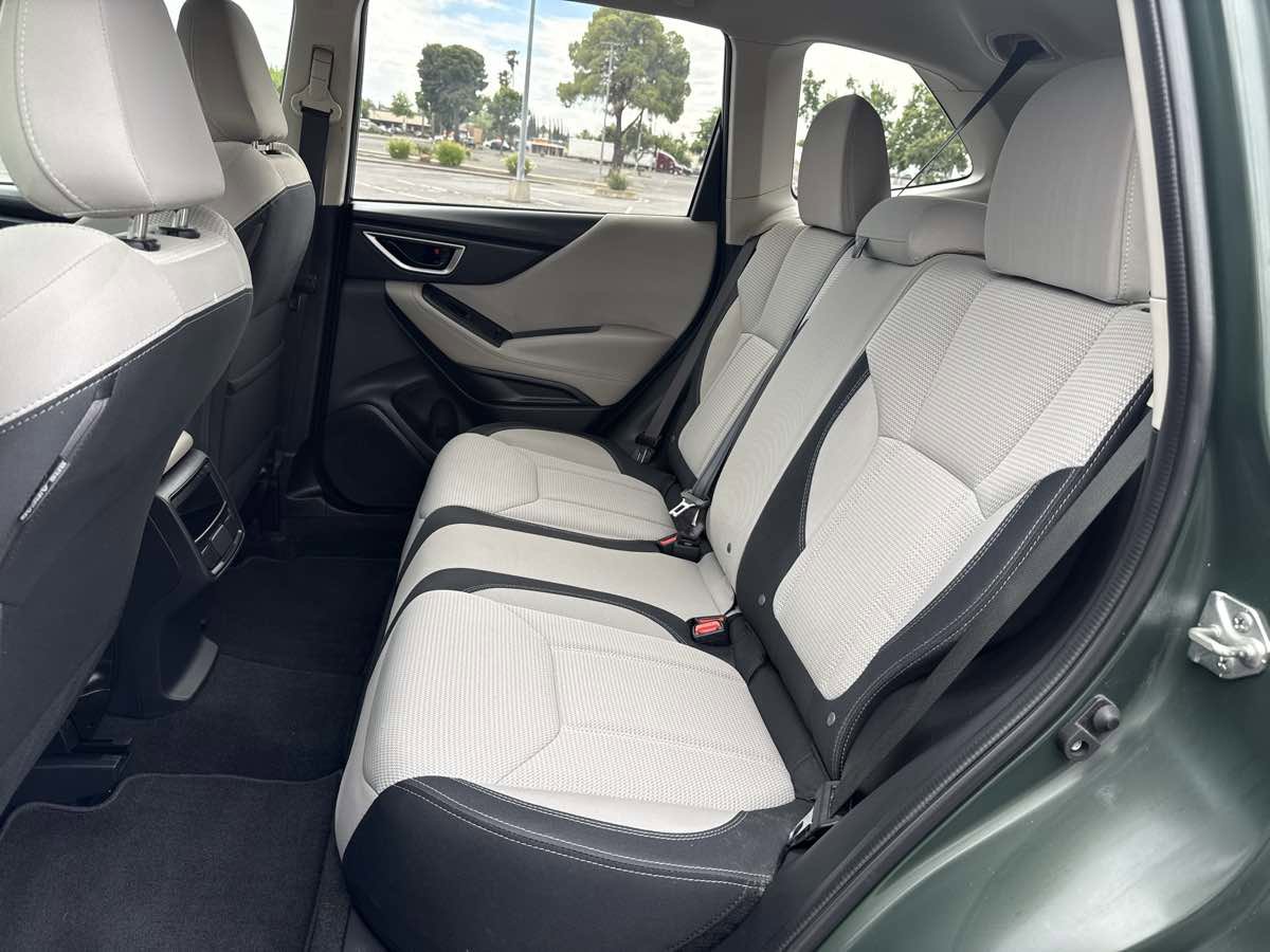 Used 2023 Subaru Forester Premium image 21