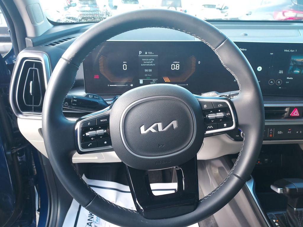 Used 2025 Kia Sorento S w/ Panoramic Sunroof Package image 20