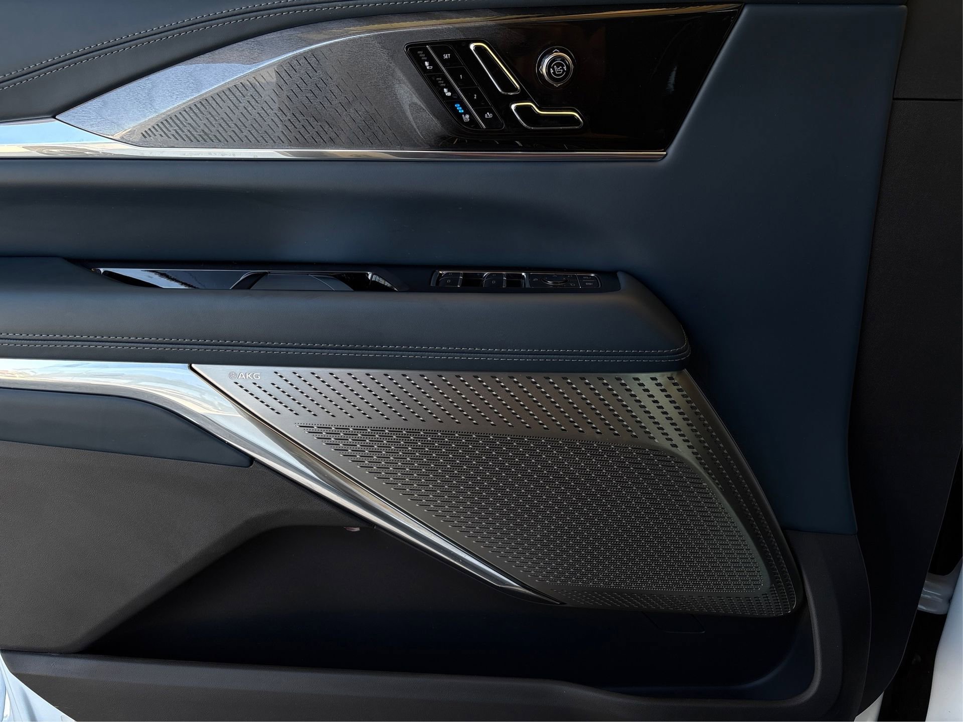 New 2026 Cadillac Escalade IQ Sport 2 image 21