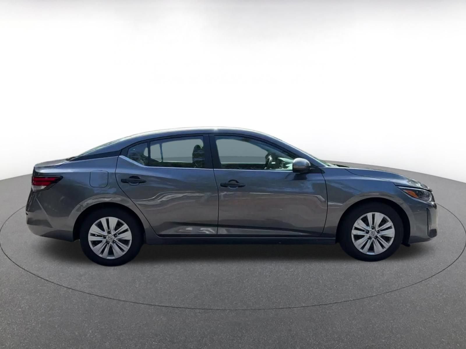 Used 2025 Nissan Sentra S FWD image 15