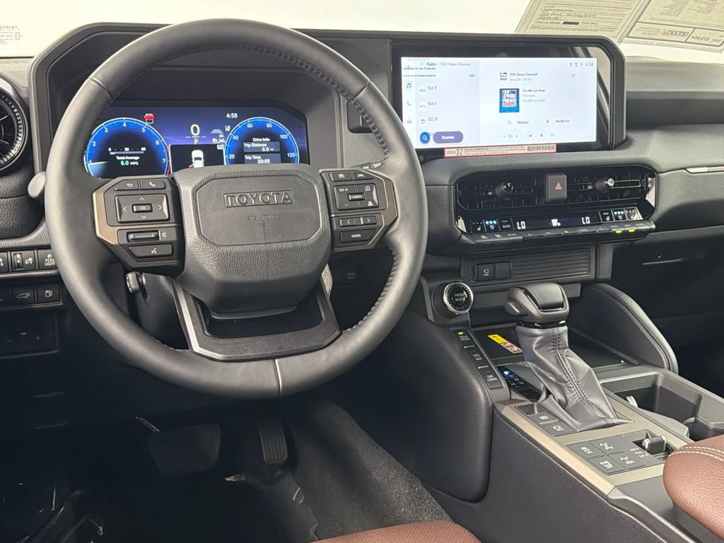 Used 2027 Toyota Land Cruiser AWD/4WD image 37