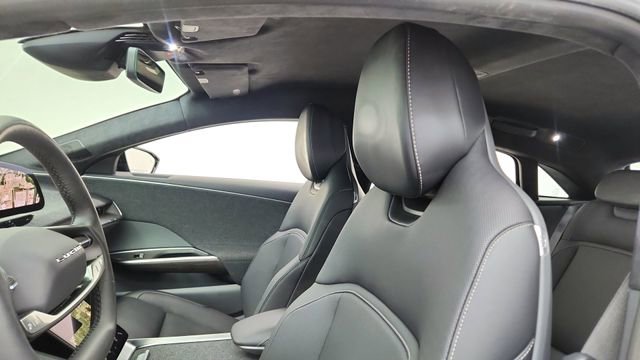 Used 2024 Lucid Air Pure RWD image 32