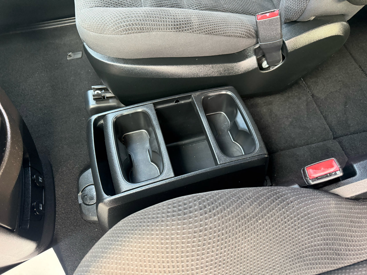 Used 2019 Dodge Grand Caravan SE image 24