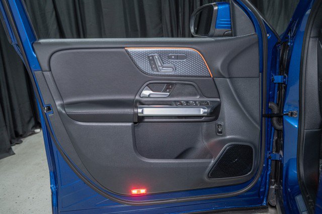 Used 2026 Mercedes-Benz GLB 250 image 10