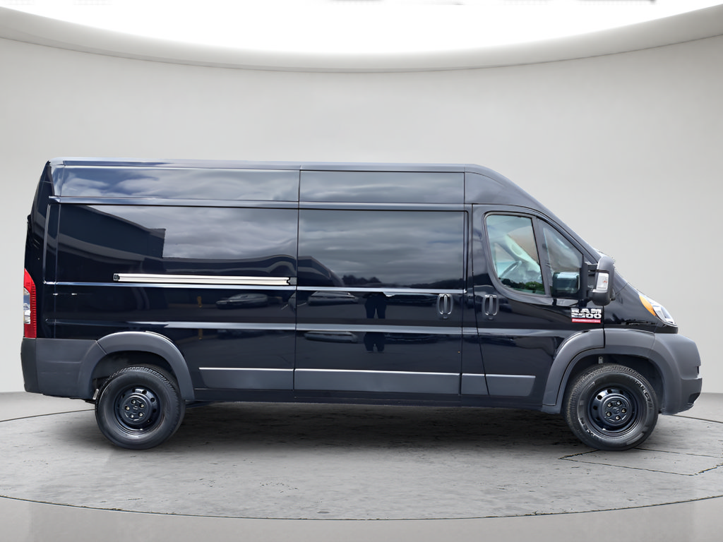Used 2021 RAM ProMaster 2500 w/ Premium Appearance Group FWD image 2
