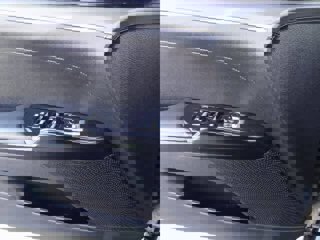 Used 2022 Kia K5 LXS image 13