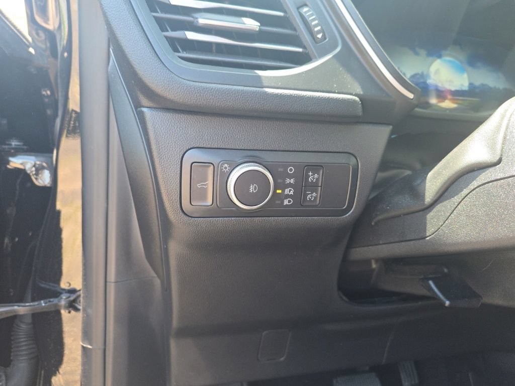 Certified 2022 Ford Escape SEL w/ SEL Stealth AWD Package image 15