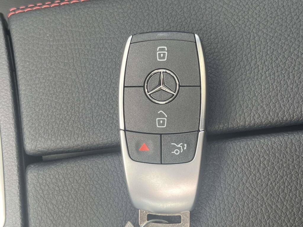 New 2026 Mercedes-Benz GLA 250 4MATIC image 4