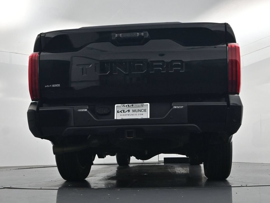 Used 2025 Toyota Tundra SR5 w/ SR5 Convenience Package AWD/4WD image 44