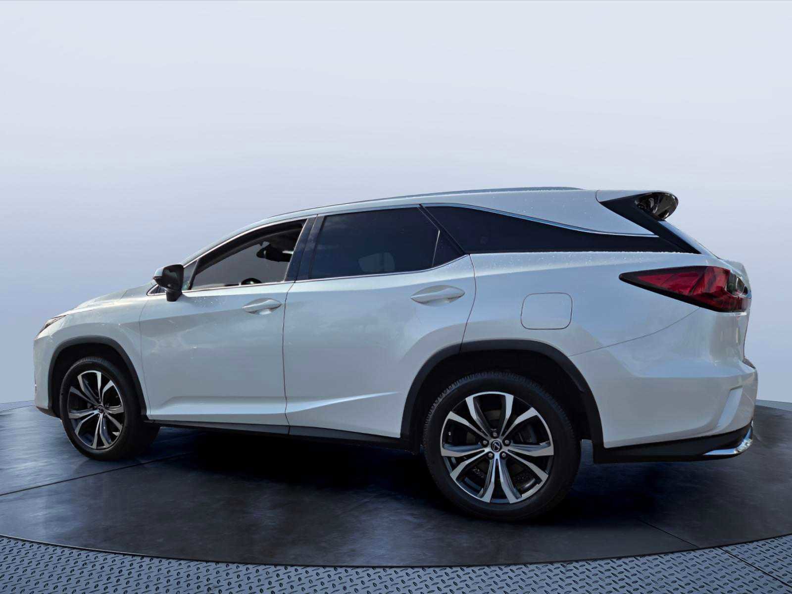 Used 2021 Lexus RX 350L FWD w/ Premium Package image 5