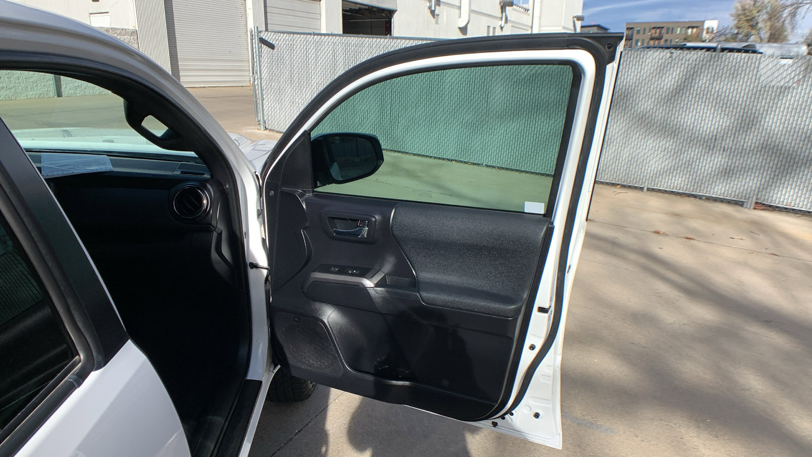 Used 2019 Toyota Tacoma TRD Off-Road image 20