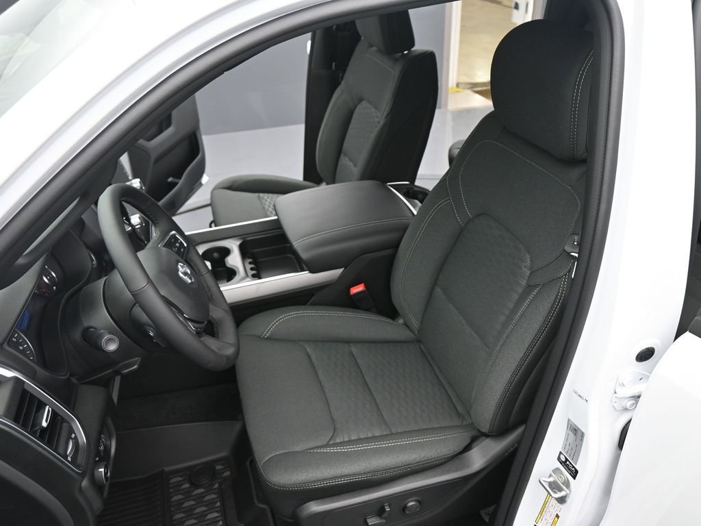 New 2026 RAM 1500 4x4 Crew Cab image 13