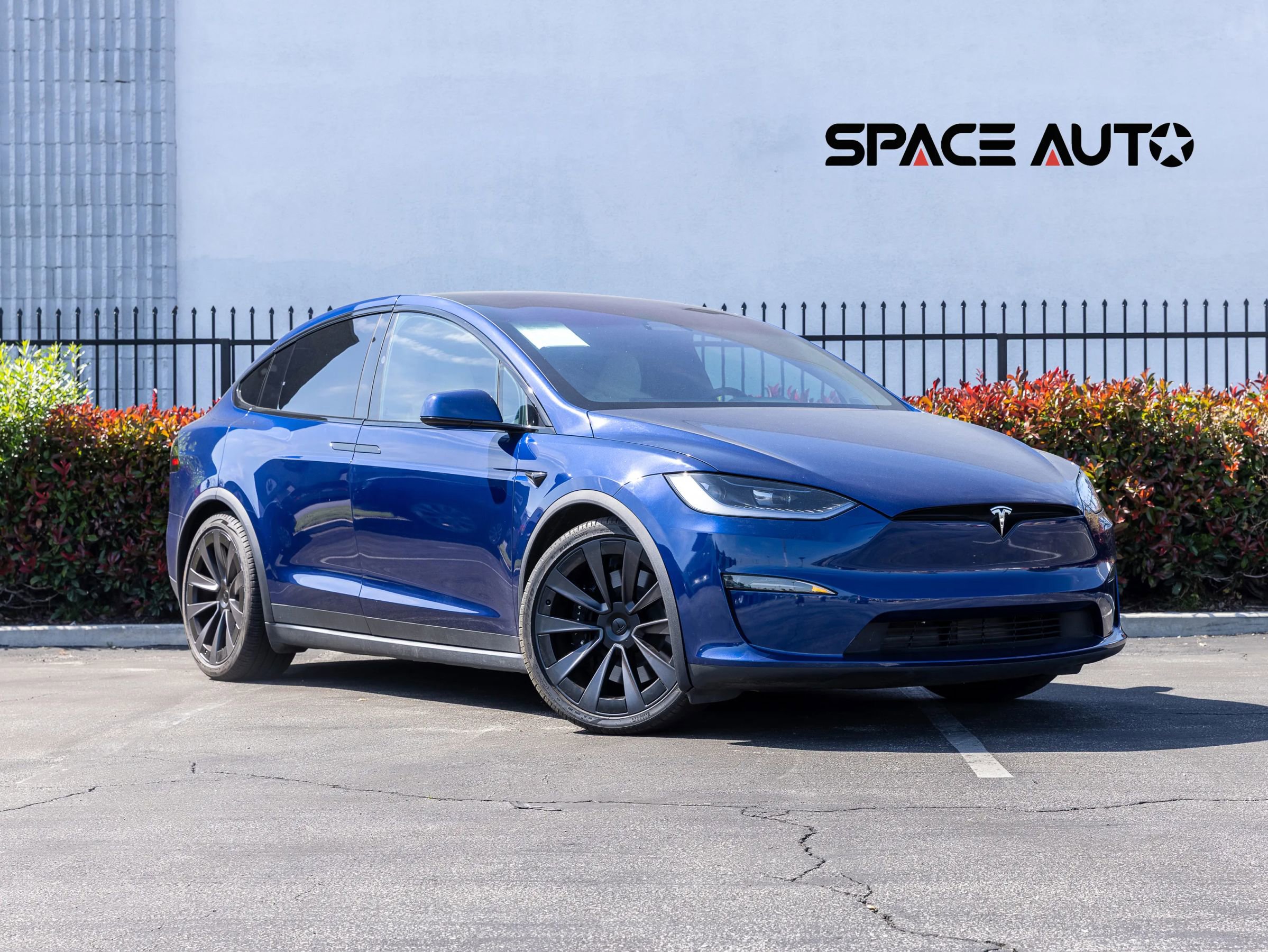 Used 2024 Tesla Model X image 10