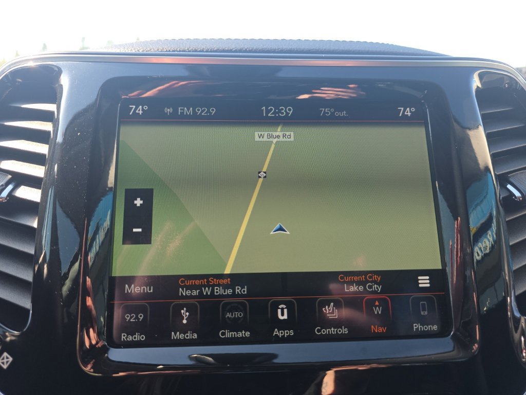 Used 2019 Jeep Cherokee Limited AWD/4WD image 28