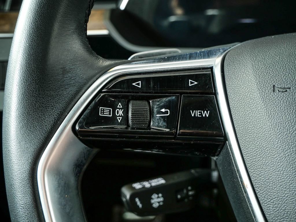 Used 2023 Audi e-tron Premium w/ Convenience Plus Package AWD/4WD image 10
