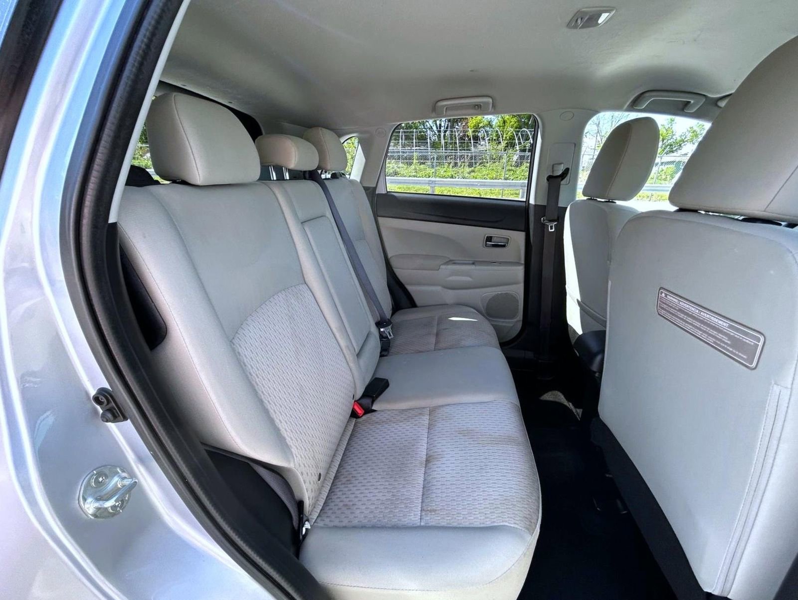 Used 2017 Mitsubishi Outlander Sport SE FWD image 18