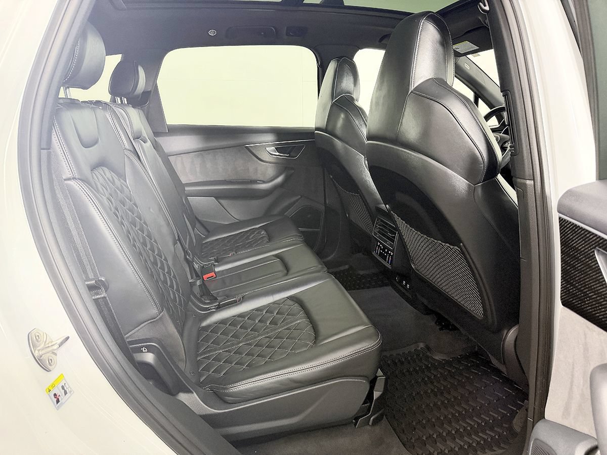Used 2021 Audi SQ7 Premium Plus w/ Driver Assistance Package AWD/4WD image 50