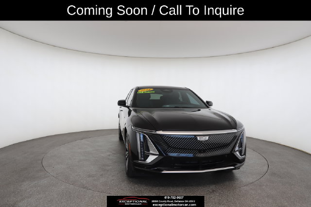 Used 2024 Cadillac Lyriq Luxury AWD/4WD image 4