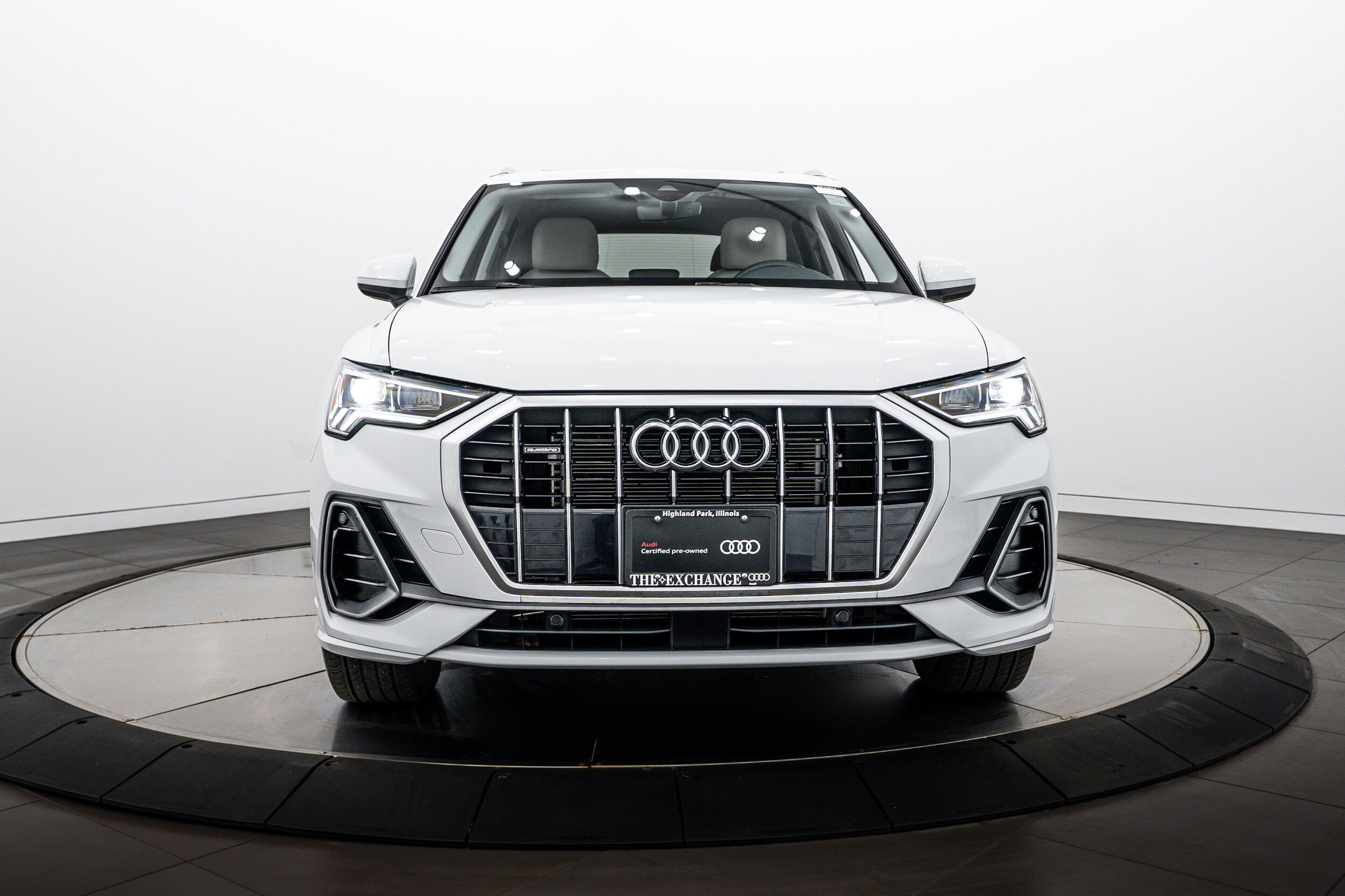 Certified 2023 Audi Q3 2.0T Premium w/ Convenience Package AWD/4WD image 23